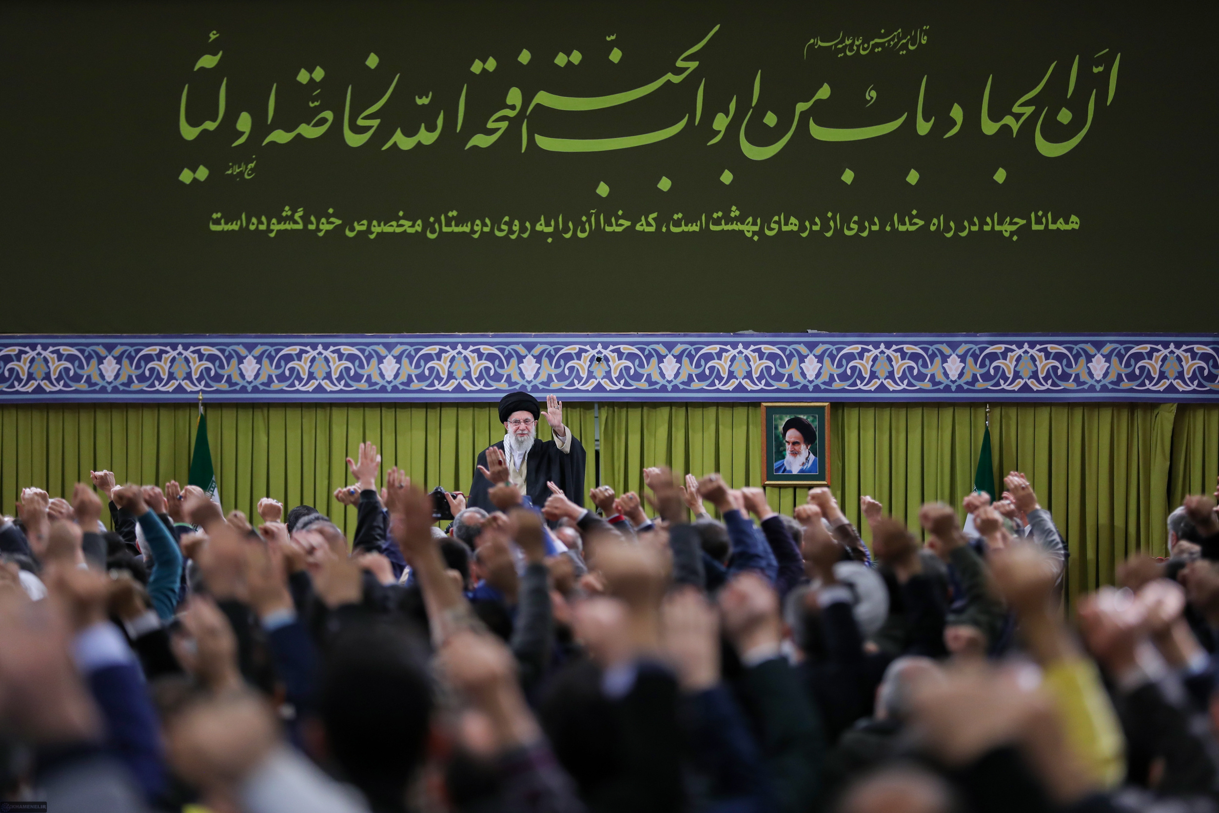 کشورهای اسلامی باید ارتباط سیاسی و اقتصادی خود را با رژیم صهیونیستی قطع کنند