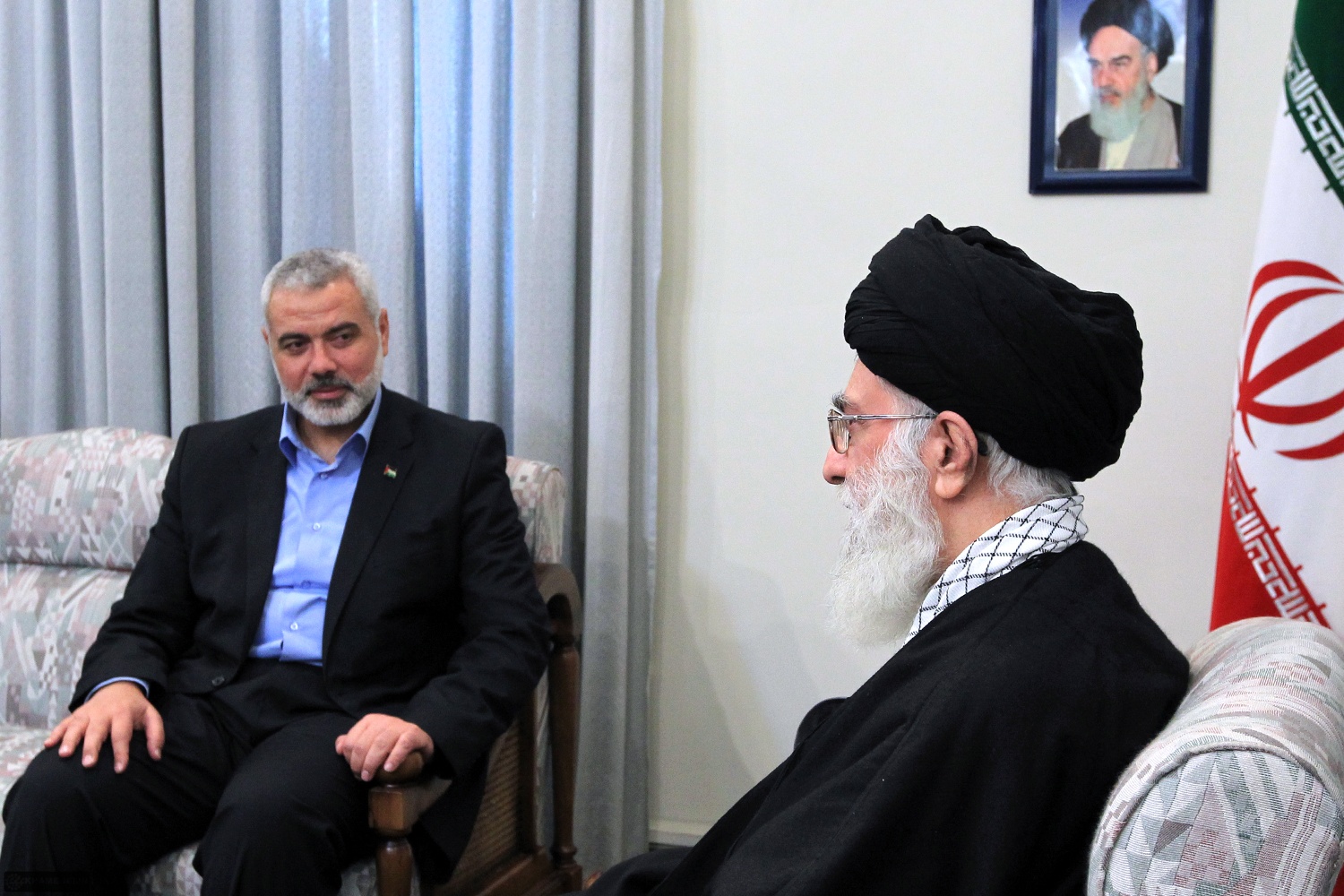 خونخواهی رهبر شجاع و مجاهد برجسته‌ی فلسطینی جناب آقای اسماعیل هنیه را وظیفه‌ی خود می‌دانیم