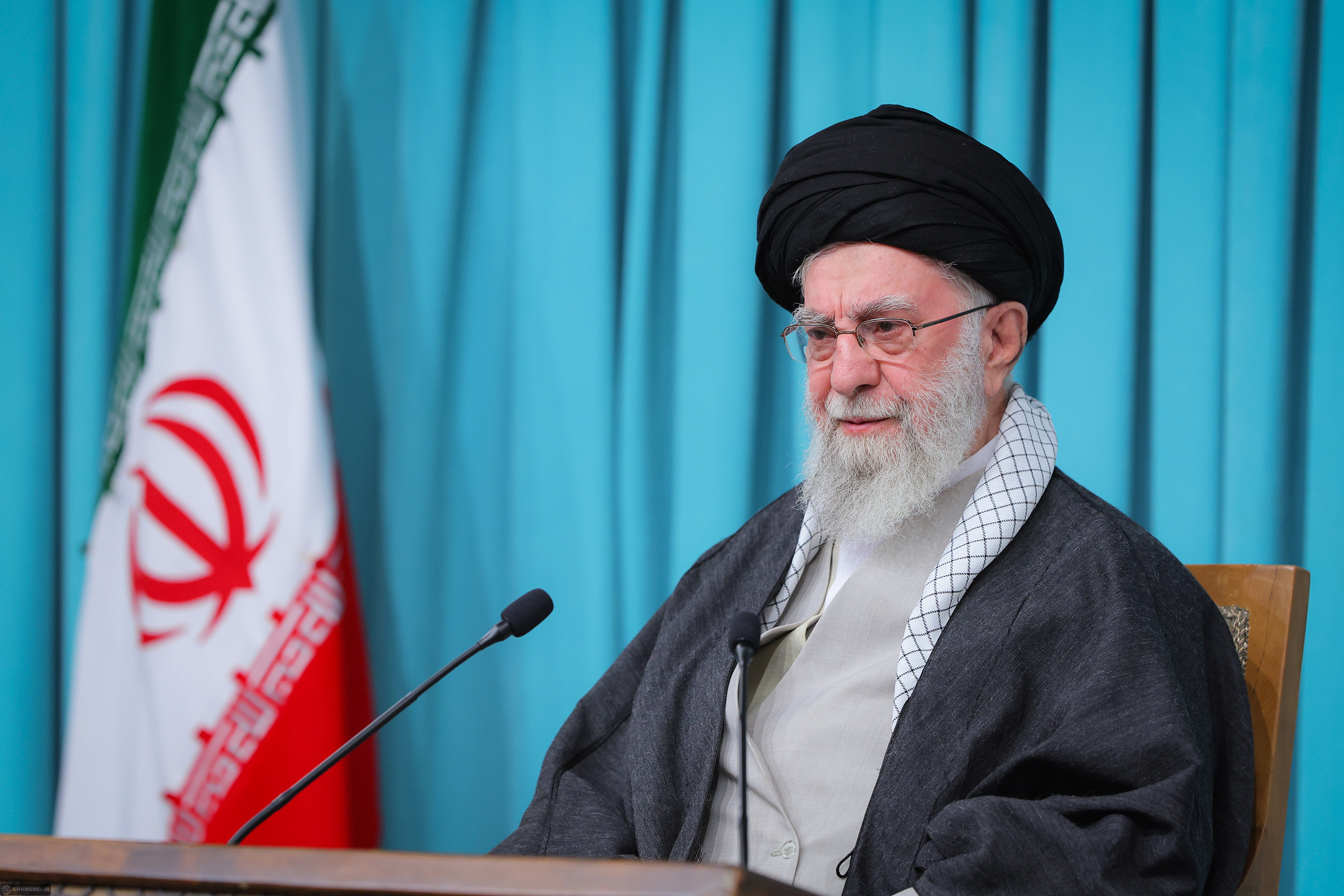 علیه صهیون ملعون و آمریکای جنایتکار